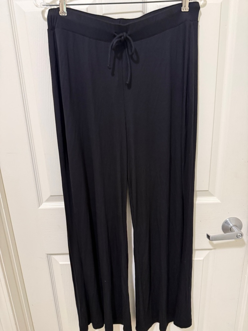 MOVES GOOD Black L/XL Julia Pants. - Picture 5 of 13